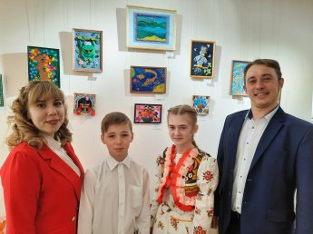 Выставка детских работ декоративно – прикладного творчества «Поэзия детства – 2022»