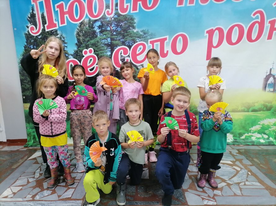 «Аппликация из цветной бумаги» - творческая мастерская.