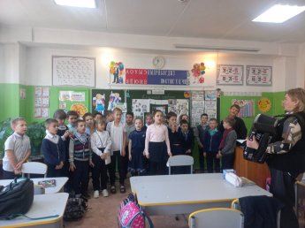 Музыкальный час